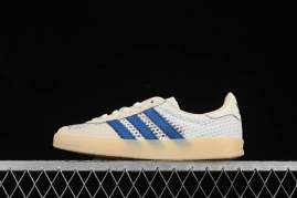 Picture of Adidas Gazelle _SKUfw19954544173545796fw